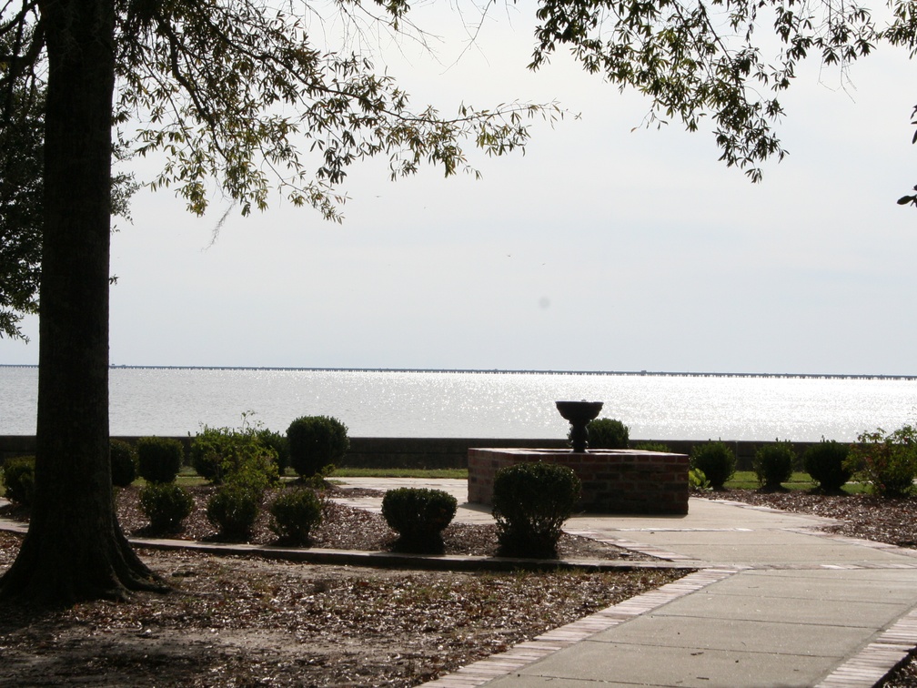 Lakeside Luncheon (852 besøk) Lakeside Luncheon Lakeside Luncheon
