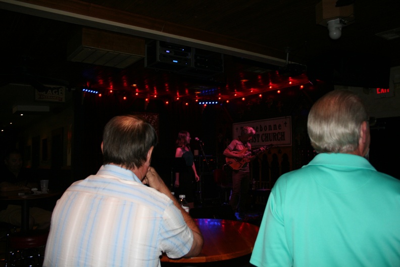 Phil_and_Emily_at_Chickie_Wah_Wah_08.jpg