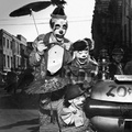 Mardi Gras Clowns ca 1946 (2139 külastust) Mardi Gras clowns dining on a Lucky Dog. ca 1946 This is a photoshop restored version of the photo.... Mardi Gras Clowns ca 1946