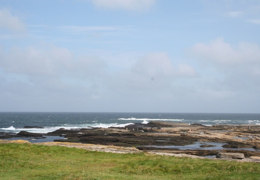 Cliffs at Kilkee Ireland (824 visits) Taken during Bob's trip to Ireland in August 2005 Cliffs at Kilkee Ireland
