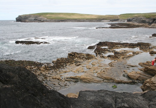 Cliffs at Kilkee Ireland (824 visits) Taken during Bob's trip to Ireland in August 2005 Cliffs at Kilkee Ireland